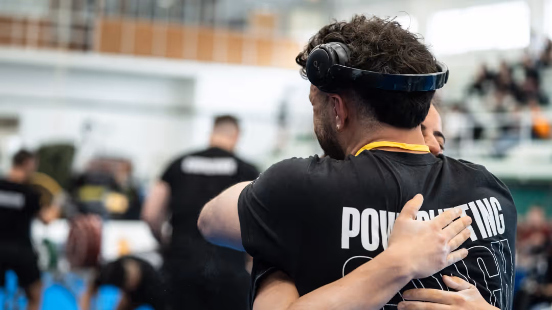 Sesión de entrenamiento de fuerza guiada por la metodología de Ribera9 Trainer